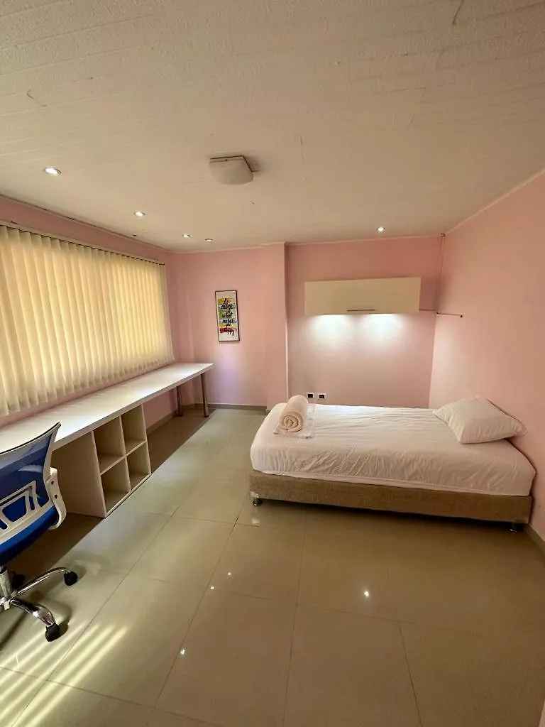 Espaciosa Casa En Envigado Con Excelente Ubicacion Holiday home